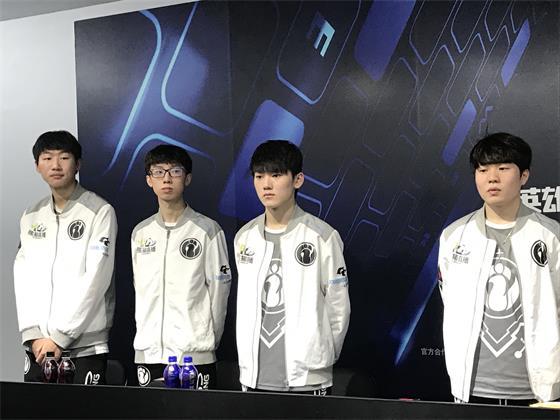 仁川冠军赛揭幕战：朱雨玲3-1美女削球手，晋级16强，轰两局11：3.